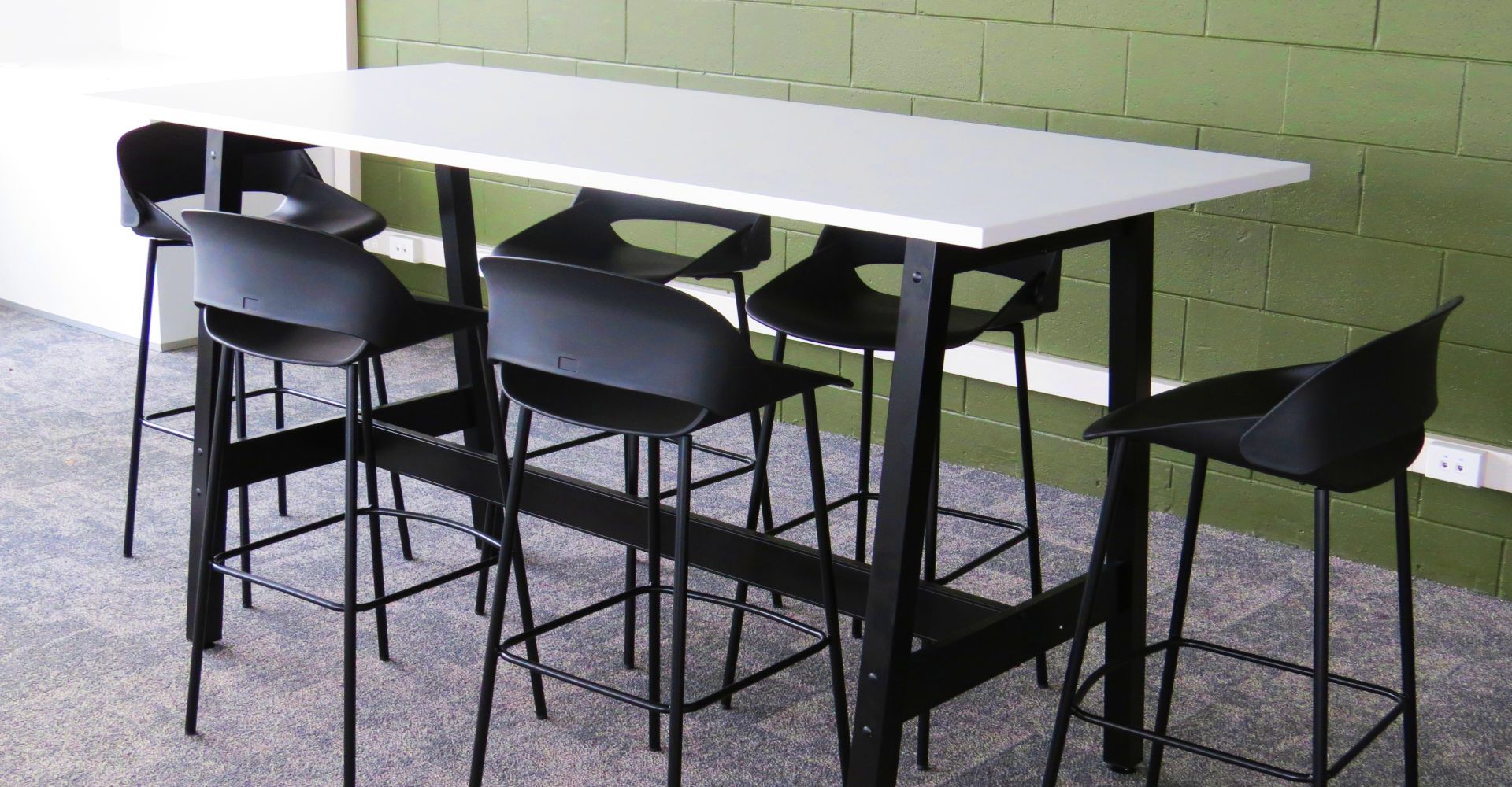 Otorohanga-District-Council-Leaner-table-bar-stools-4